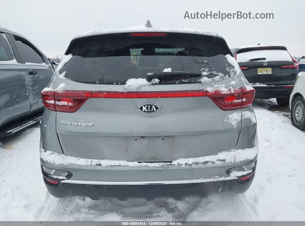 KNDPMCAC9N7955052 2022 KIA SPORTAGE Серебряный 