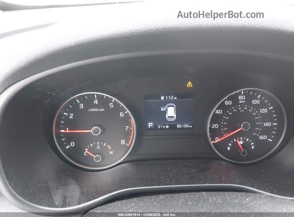 KNDPMCAC9N7955052 2022 KIA SPORTAGE Серебряный Вид задних сидений