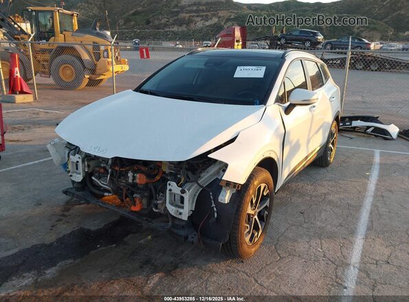 KNDPVCAG6P7025869 2023 KIA SPORTAGE HYBRID Белый Передняя левая четверть