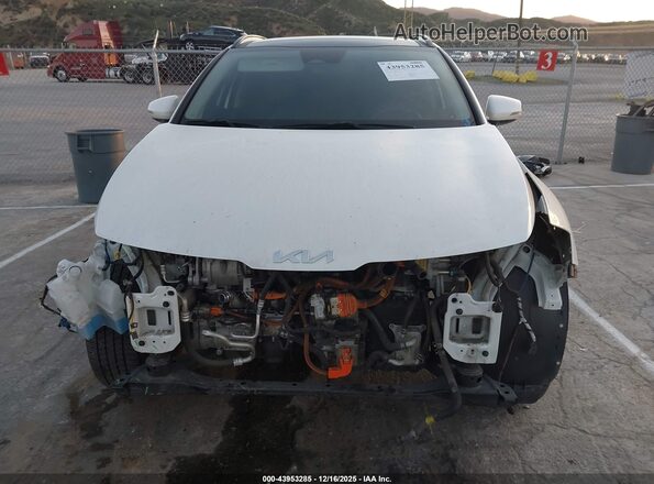 KNDPVCAG6P7025869 2023 KIA SPORTAGE HYBRID Белый 