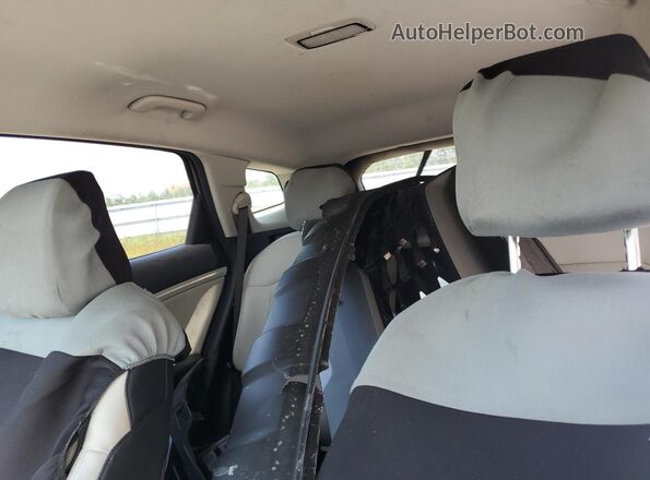 KNDPVCDF6R7311601 2024 KIA SPORTAGE Серебряный Вид задних сидений