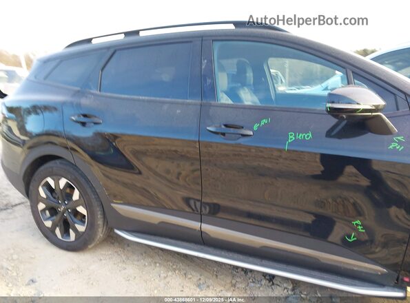 KNDPZDAH9P7053863 2023 KIA SPORTAGE PLUG-IN HYBRID Black Widok wnętrza z tyłu