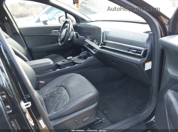 KNDPZDAH9P7053863 2023 KIA SPORTAGE PLUG-IN HYBRID Black Widok wnętrza z przodu