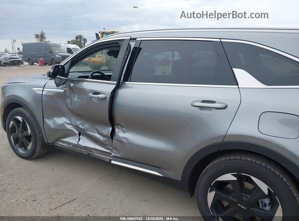 KNDRH4JG1S5335180 2025 KIA SORENTO HYBRID Серый Вид спереди