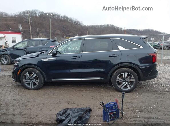 KNDRKDLG8P5220193 2023 KIA SORENTO HYBRID Черный Панорамный вид салона 360°