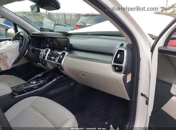 KNDRMDLHXP5195025 2023 KIA SORENTO PLUG-IN HYBRID White Widok wnętrza z przodu