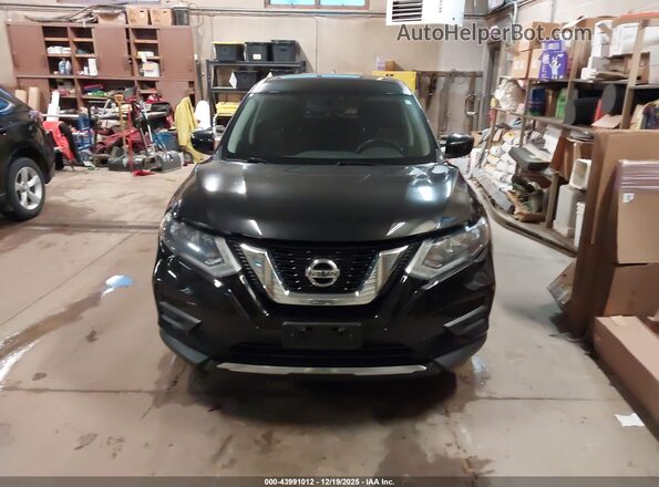 KNMAT2MV1HP548508 2017 NISSAN ROGUE Black უკანა სალონის ხედი