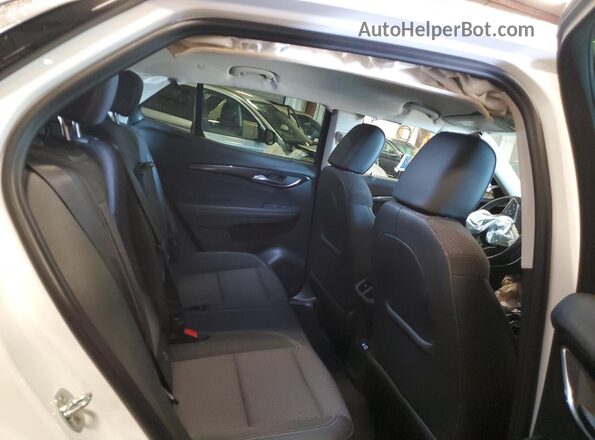 LRBAZLR47ND061197 2022 BUICK ENVISION White Widok wnętrza z tyłu