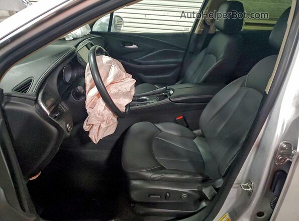 LRBFX2SA7JD005535 2018 BUICK ENVISION White Vista interior delantera