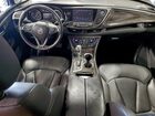 2019 Buick Envision Essence Серебряный vin: LRBFX2SA9KD007191