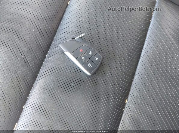 LRBFZPR4XMD111487 2021 BUICK ENVISION Gray Առջևի վահանակի տեսք