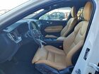 2019 Volvo Xc60 T5 Momentum Белый vin: LYV102DK5KB224737