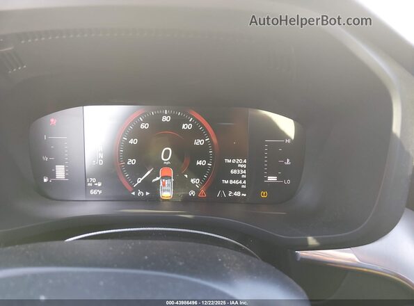 LYV102DK7KB331806 2019 VOLVO XC60 Белый Вид задних сидений
