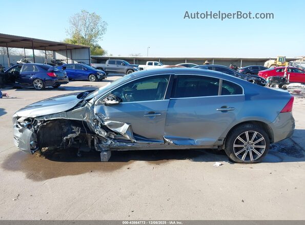 LYV402HK3JB179061 2018 VOLVO S60 INSCRIPTION Gray Widok wnętrza z tyłu