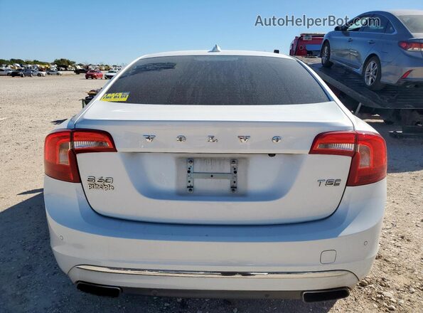 LYV402HM3JB174556 2018 VOLVO S60 White Հետևի տեսք