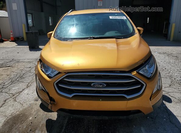 MAJ3S2GE4MC408421 2021 FORD ECOSPORT Yellow Widok z przodu