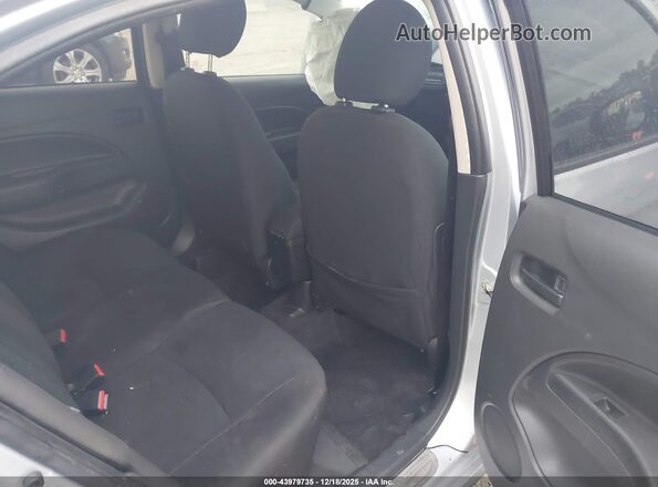 ML32F3FJ2LHF04957 2020 MITSUBISHI MIRAGE G4 Silver Widok naklejki z numerem VIN