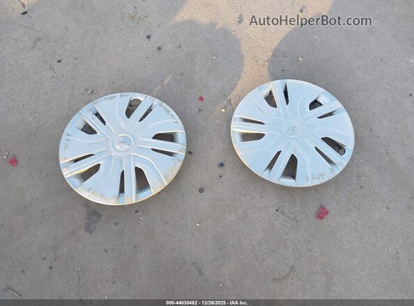 ML32F3FJ3KHF01760 2019 MITSUBISHI MIRAGE G4 Красный Вид щитка приборов