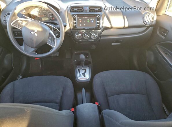 ML32F3FJ5KHF01534 2019 MITSUBISHI MIRAGE Red Widok deski rozdzielczej