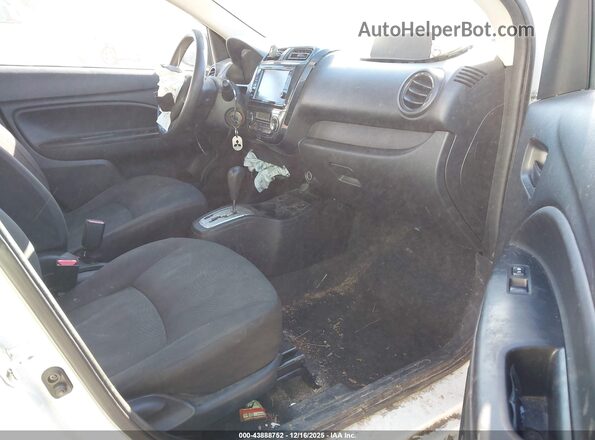 ML32F3FJ9LHF09993 2020 MITSUBISHI MIRAGE G4 White Вид салону спереду