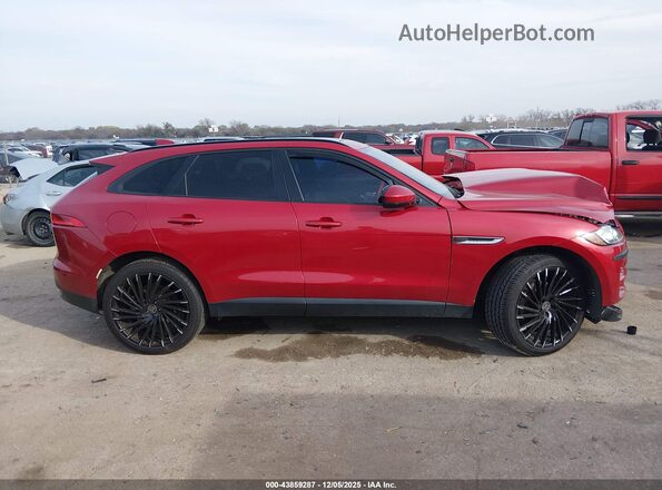 SADCJ2BV6HA893266 2017 JAGUAR F-PACE Красный Вид задней части салона