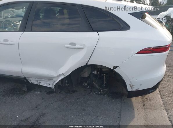 SADCJ2EX1MA665375 2021 JAGUAR F-PACE Белый Вид спереди