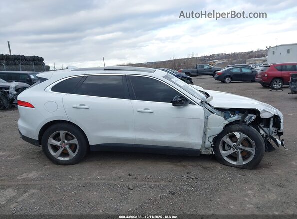 SADCJ2FX1KA399562 2019 JAGUAR F-PACE White Widok wnętrza z tyłu