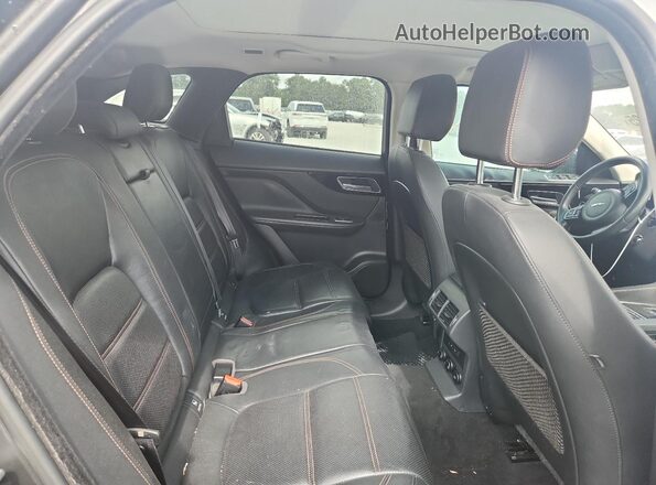 SADCK2BNXHA498312 2017 JAGUAR F-PACE White Widok wnętrza z tyłu