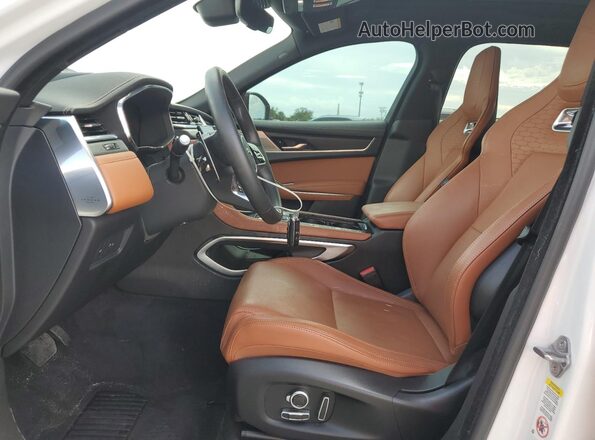 SADCT2EX0RA726118 2024 JAGUAR F-PACE White Вид салону спереду