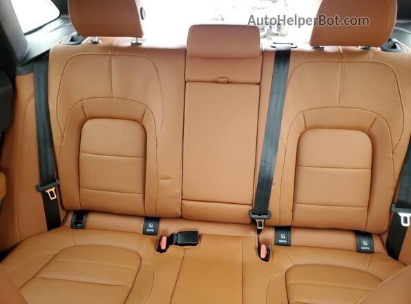 SADCT2EX6SA753829 2025 JAGUAR F-PACE White Rear seats view