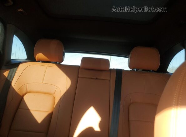 SADCT2EX8SA748020 2025 JAGUAR F-PACE Gray Vista de los asientos traseros