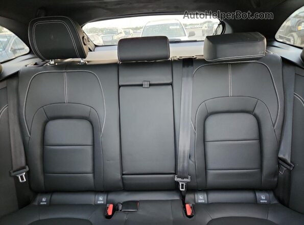 SADCT2FUXMA667723 2021 JAGUAR F-PACE Gray Widok tylnych siedzeń