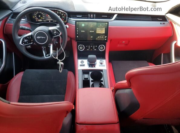 SADCZ2FE0SA754695 2025 JAGUAR F-PACE White Առջևի վահանակի տեսք