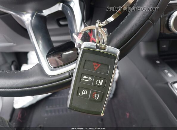 SADFP2FX7N1028888 2022 JAGUAR E-PACE Gray Dashboard view
