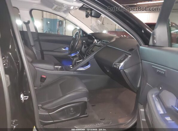 SADFP2FX8L1006766 2020 JAGUAR E-PACE Black Front interior view
