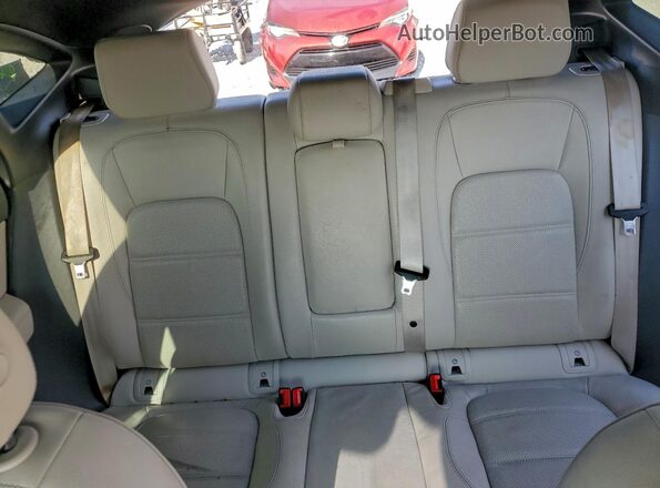 SADFP2FX8L1015306 2020 JAGUAR E-PACE White Հետևի նստատեղերի տեսք