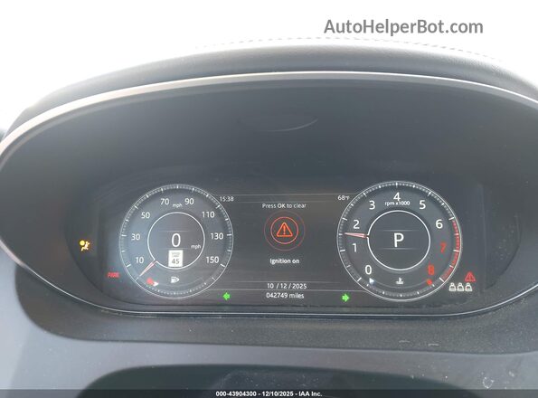 SADFP2FX9L1013418 2020 JAGUAR E-PACE White Widok tylnych siedzeń