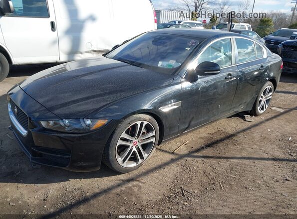 SAJAD4BV6HA976459 2017 JAGUAR XF Черный Передняя левая четверть