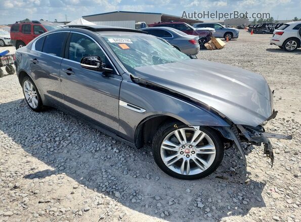 SAJAD4FX5KCP49707 2019 JAGUAR XF Gray Front right