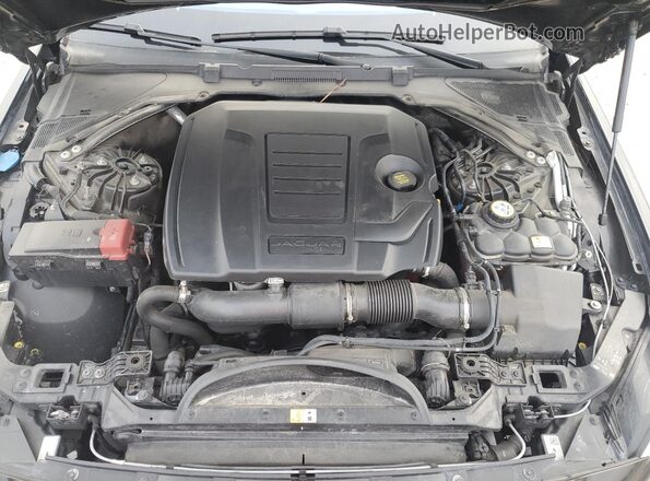 SAJAE4FX7LCP63333 2020 JAGUAR XF Black Widok wnętrza z tyłu