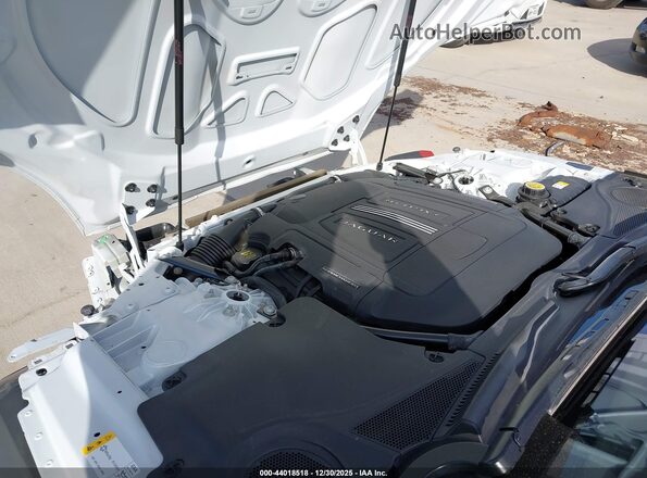 SAJDF1GV4JCK55209 2018 JAGUAR F-TYPE White Vista trasera