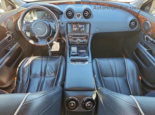 SAJWA1C7XG8V92168 2016 JAGUAR XJ Черный Вид панели приборов