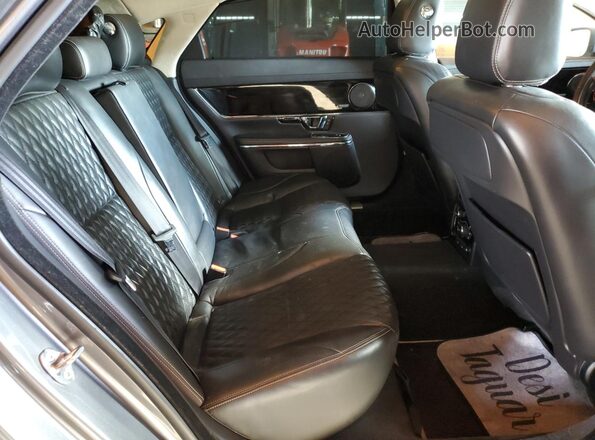 SAJWJ2GD1G8V93215 2016 JAGUAR XJL Gray Vista de los asientos traseros