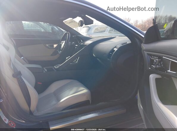 SAJWJ6BV2G8K33166 2016 JAGUAR F-TYPE Серый Вид салона спереди