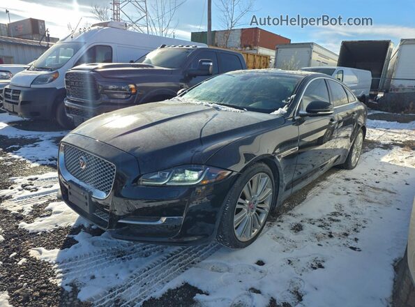 SAJXJ1GD4H8W12629 2017 JAGUAR XJ Black Tył prawy