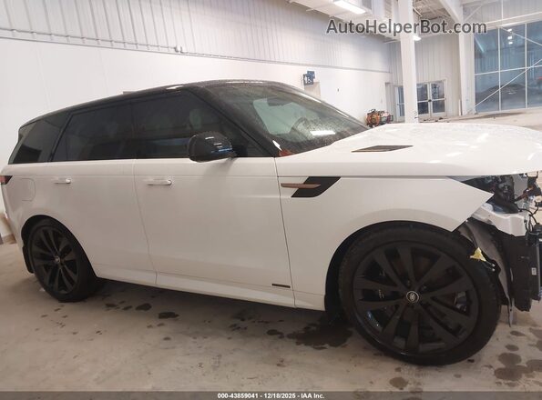 SAL119E90SA445955 2025 LAND ROVER RANGE ROVER SPORT White Widok wnętrza 360 stopni