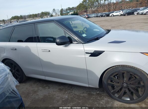 SAL1L9E95SA440020 2025 LAND ROVER RANGE ROVER SPORT Серый Вид задней части салона
