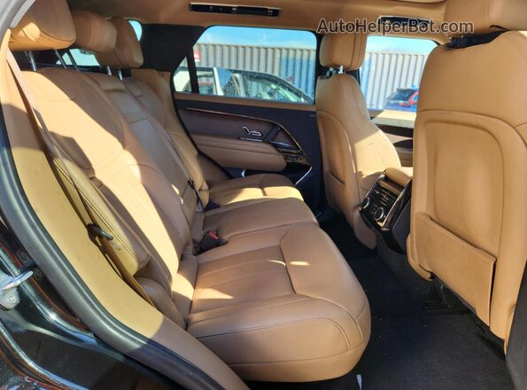 SAL1P9EU2PA135994 2023 LAND ROVER RANGE Черный Вид задней части салона