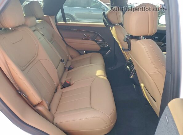 SAL1P9EU3RA196242 2024 LAND ROVER RANGE Белый Вид задней части салона