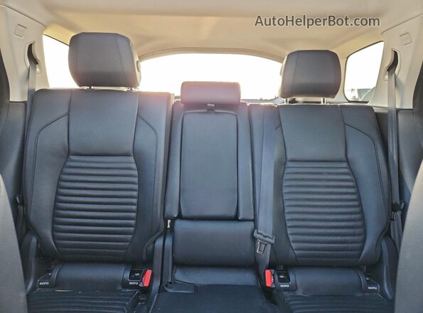 SALCJ2FX1LH858697 2020 LAND ROVER DISCOVERY Серебряный Вид задних сидений
